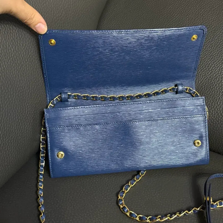 [BUNJANG] Prada Vitello Move Chain Wallet Bluette / 프라다 비텔로 무브 체인 월렛 블루에떼