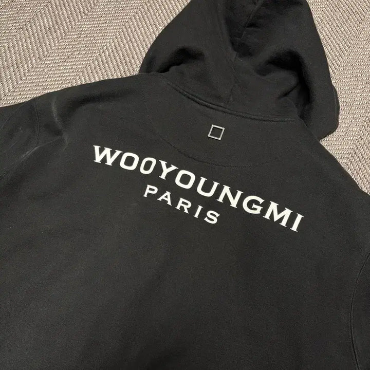 [BUNJANG] Wooyoungmi Black Hooded Zip-up Jacket (Size 48) / [당일배송] 우영미 후드집업 블랙 48