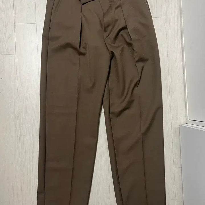 [SOLD OUT] 르메르 원 플릿 팬츠 판매합니다