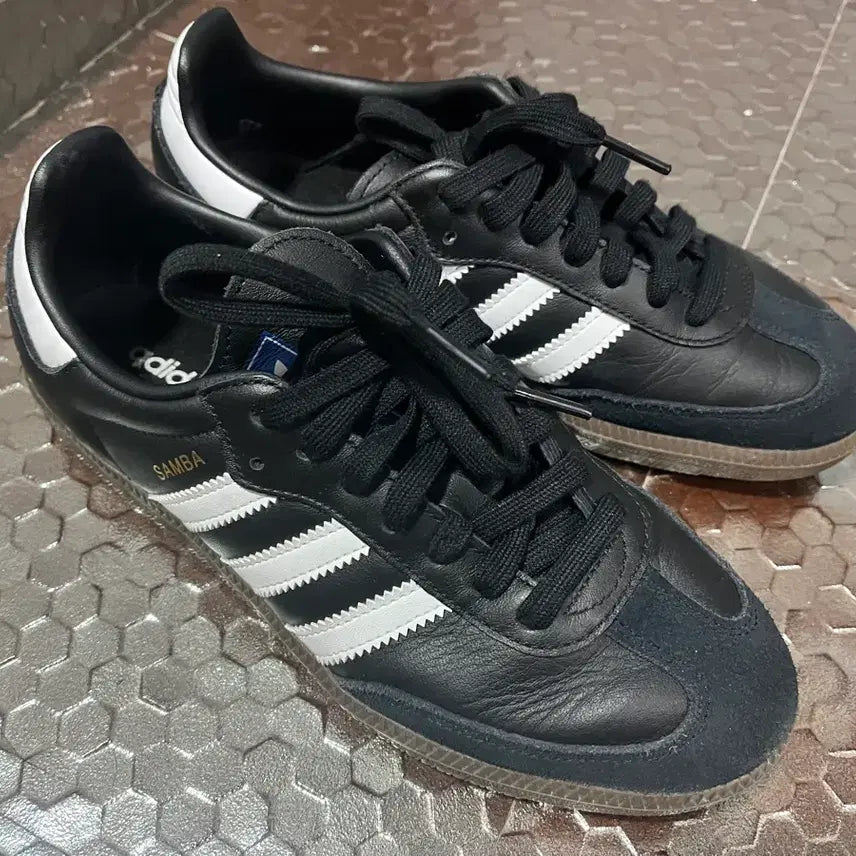 [BUNJANG] Adidas Samba OG Black White 235mm / [*무료배송*] 아디다스 삼바 OG 블랙 화이트 검 235mm