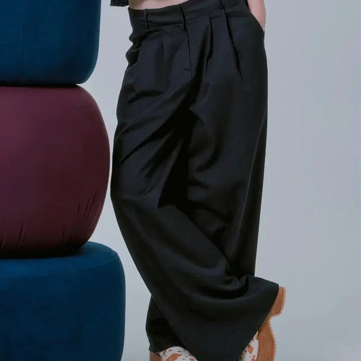 [BUNJANG] Fadeit Pintuck Wide Slacks Navy / 페일제이드 핀턱 와이드 슬랙스 네이비