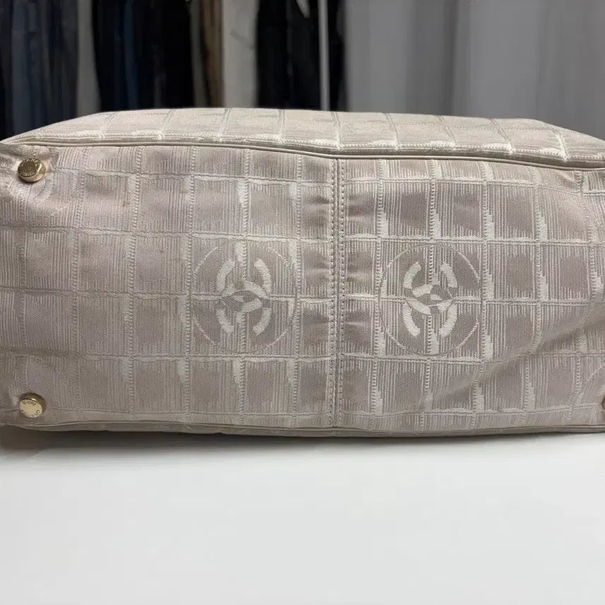 [BUNJANG] Chanel 00s New Travel Line Tote Bag MM Beige / 00&