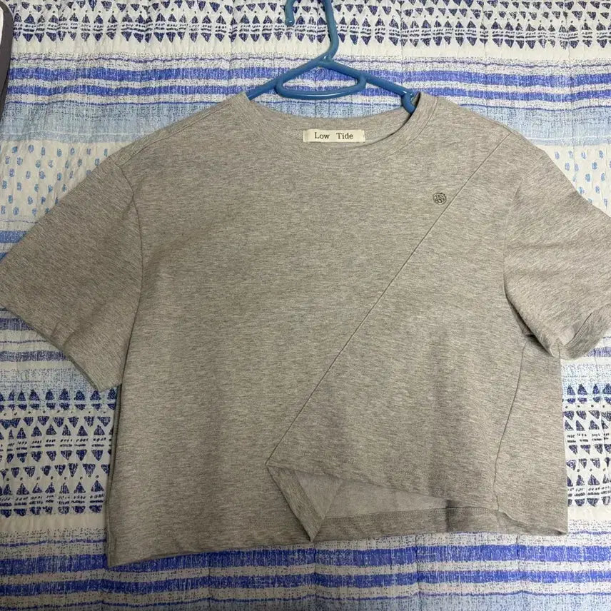 [BUNJANG] Low Tide Gray Cropped Short Sleeve T-Shirt / Low Tide 그레이 크롭 반팔