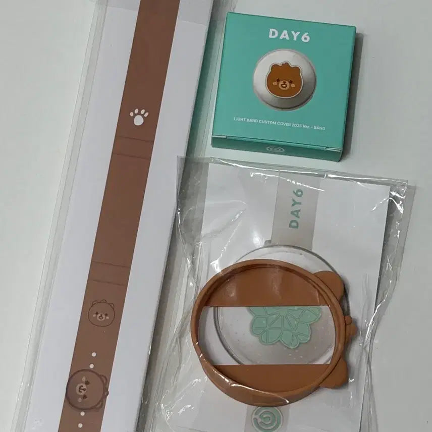 [SOLD OUT] 데이식스 마데워치 커스텀 쁘멀 방 풀셋 양도