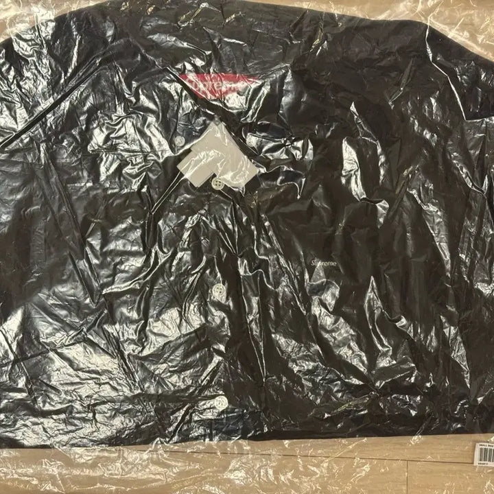 [BUNJANG] Supreme Small Box Logo Short Sleeve Shirt Black SS23 / 슈프림 스몰박스 셔츠 블랙-26ss s사이즈 판매합니다!