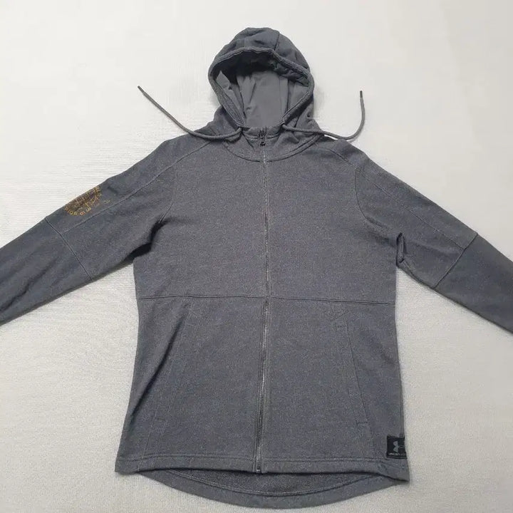[BUNJANG] Under Armour Gray Hoodie Zip-up Size 100 / 언더아머 그레이 후드집업 100