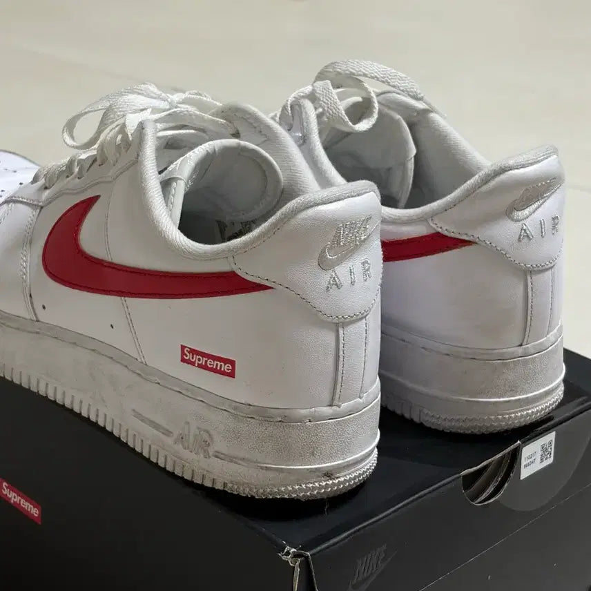 [BUNJANG] Nike x Supreme Air Force 1 Low White Speed Red (285mm) / 나이키 x 슈프림 에어포스 1 로우 화이트/스피드 레드 285사이