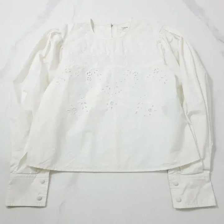 [BUNJANG] Isabel Marant White Embroidered Puff Sleeve Blouse / 이자벨마랑 화이트 자수 퍼프 소매 블라우스 36