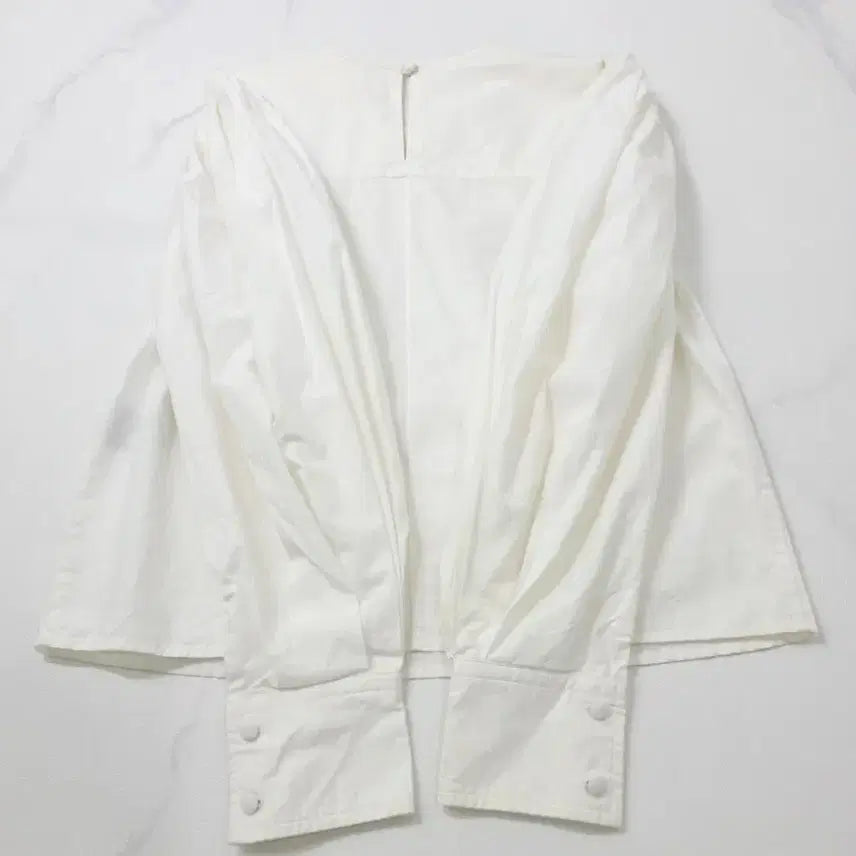 [BUNJANG] Isabel Marant White Embroidered Puff Sleeve Blouse / 이자벨마랑 화이트 자수 퍼프 소매 블라우스 36