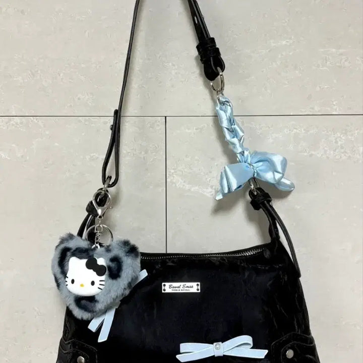 [BUNJANG] Larient Shiny Ribbon Bag Shoulder Bag / (새상품) 라리엔 Shiny Ribbon Bag(B01)숄더백