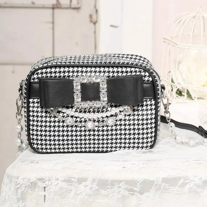 [BUNJANG] NOEMIE Chidori Pattern Bejeweled Ribbon Shoulder Bag / 노에미 NOEMIE 치도리 무늬 비쥬 리본 숄더백 가방