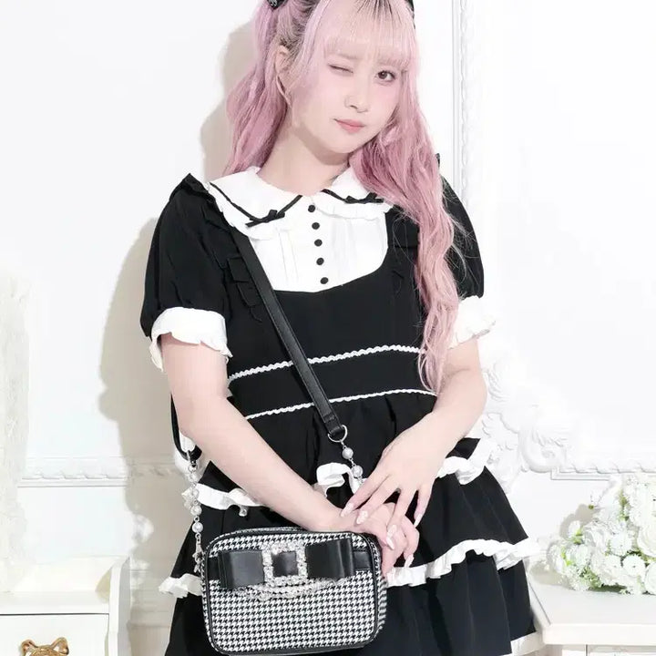 [BUNJANG] NOEMIE Chidori Pattern Bejeweled Ribbon Shoulder Bag / 노에미 NOEMIE 치도리 무늬 비쥬 리본 숄더백 가방