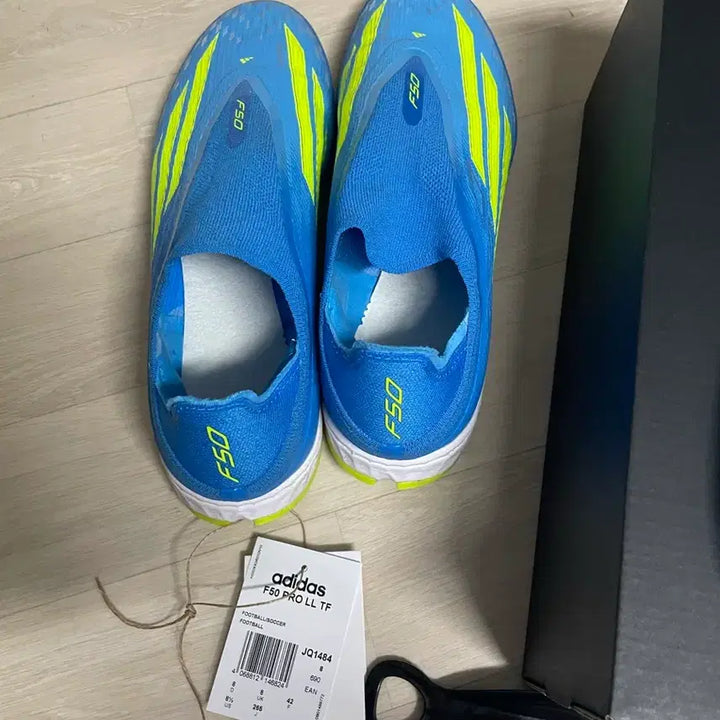 [SOLD OUT] f50 프로 tf ll 265