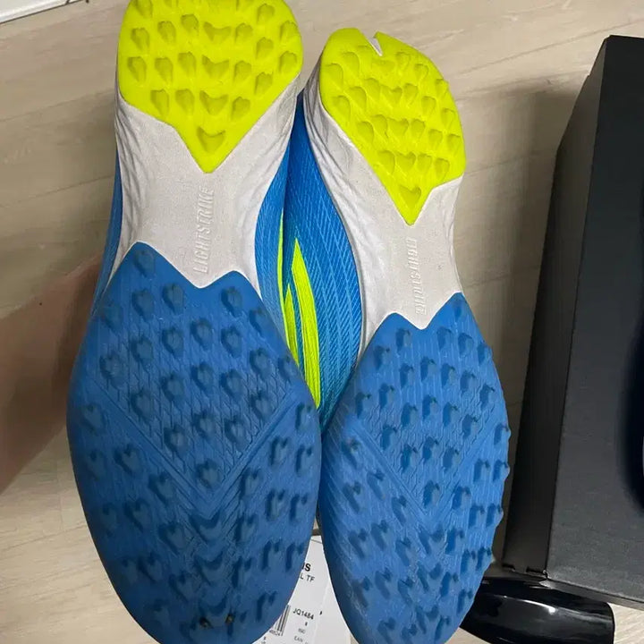 [SOLD OUT] f50 프로 tf ll 265