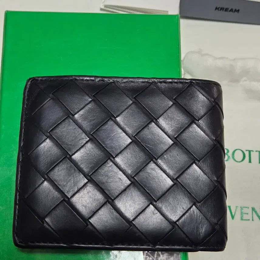 [BUNJANG] Bottega Veneta Intrecciato Bi-fold Wallet / 보테가 베네타 인트레치아토 반지갑