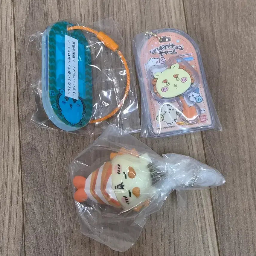 [BUNJANG] 치이카와 먼작귀 시사 가챠 초밥, 이름택, 초코참 키링 일괄 양도 / 치이카와 먼작귀 시사 가챠 초밥, 이름택, 초코참 키링 일괄 양도