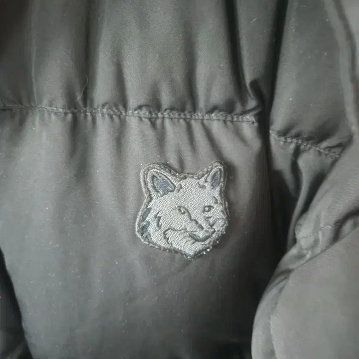 [BUNJANG] Maison Kitsune Bold Head Puffer Jacket / 23년식 메종키츠네 블랙 볼드헤드 푸퍼패딩