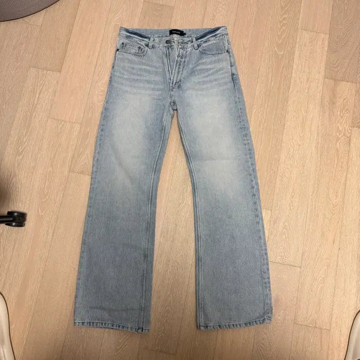 [BUNJANG] Savage Bootcut Denim Light Blue L New / [L] 세비지 부츠컷 데님 연청 새상품