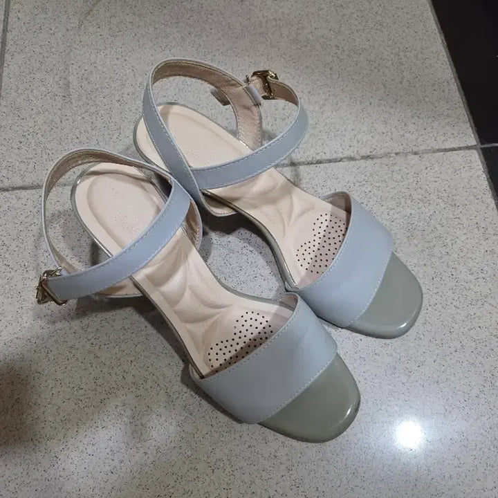 [SOLD OUT] 텐디 여성 샌들힐 블루 240