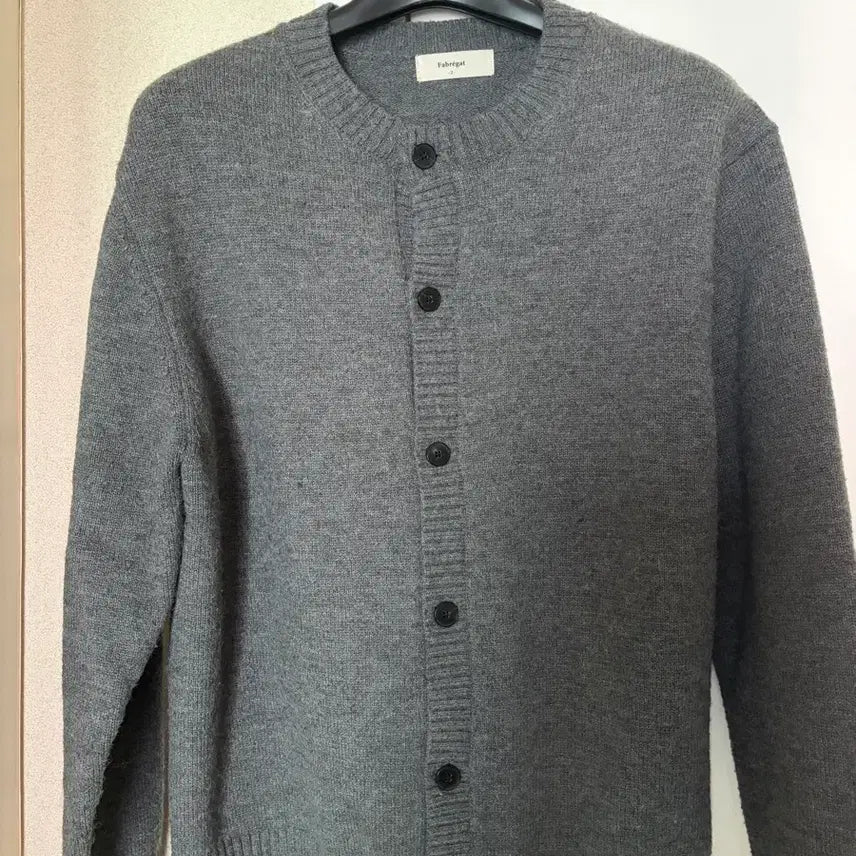 [BUNJANG] Fabregga Mild Wool Round Cardigan Charcoal Size 2 / 파브레가 마일드 울 라운드 가디건 차콜2사이즈
