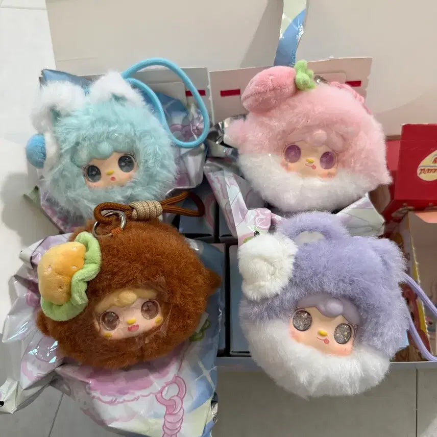 [BUNJANG] Yuki Mirror Comb Doll Keyring (4 Types) / 유키 거울빗 인형 키링 4종 판매