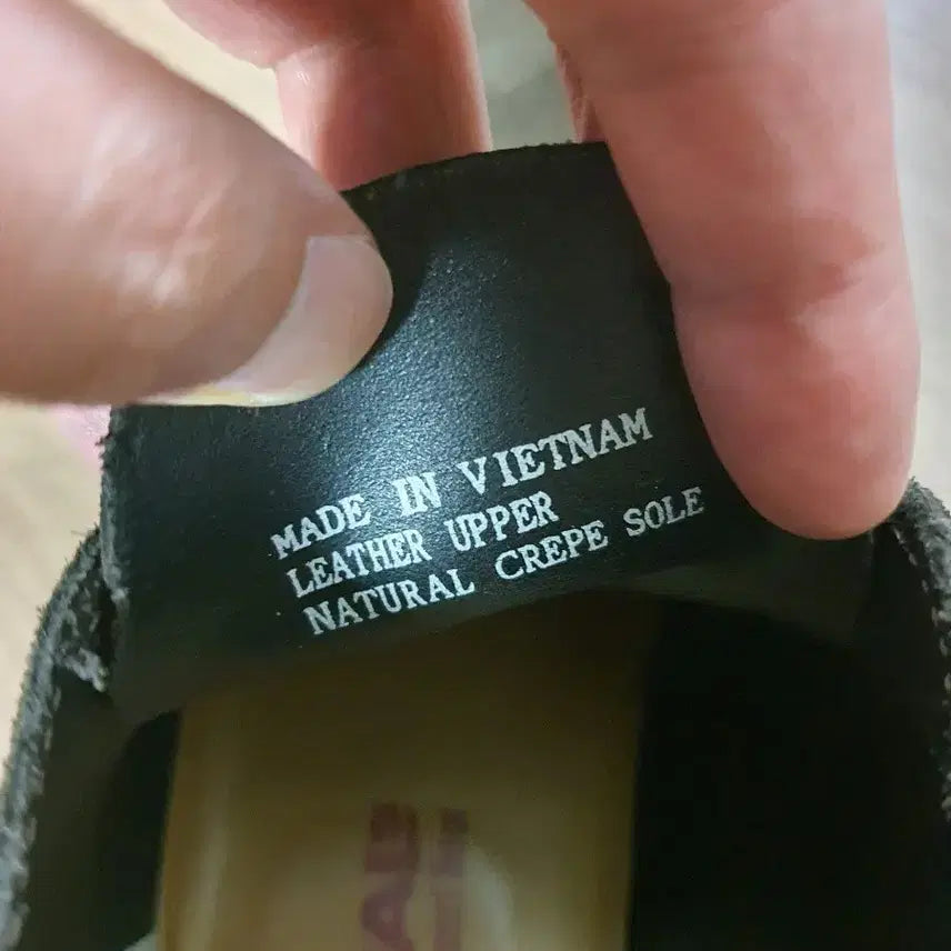 [BUNJANG] Clarks Desert Boots Dark Brown (Old Version) / 클락스 오리지날 데저트 부츠 다크브라운 구형 us9 270~275