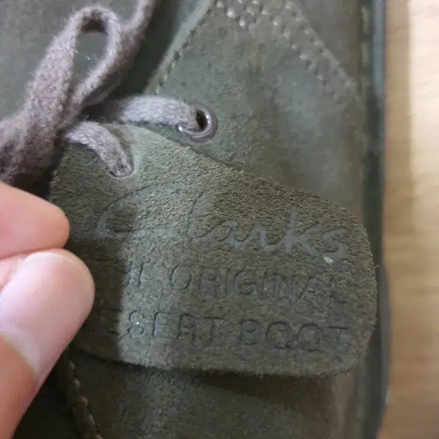 [BUNJANG] Clarks Desert Boots Dark Brown (Old Version) / 클락스 오리지날 데저트 부츠 다크브라운 구형 us9 270~275