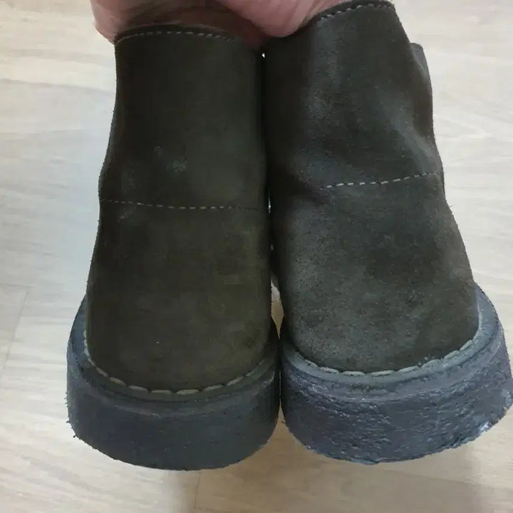 [BUNJANG] Clarks Desert Boots Dark Brown (Old Version) / 클락스 오리지날 데저트 부츠 다크브라운 구형 us9 270~275
