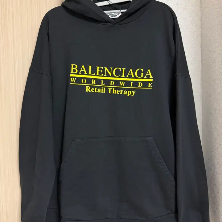 [BUNJANG] Balenciaga Hoodie Black / 발렌시아가 후드티
