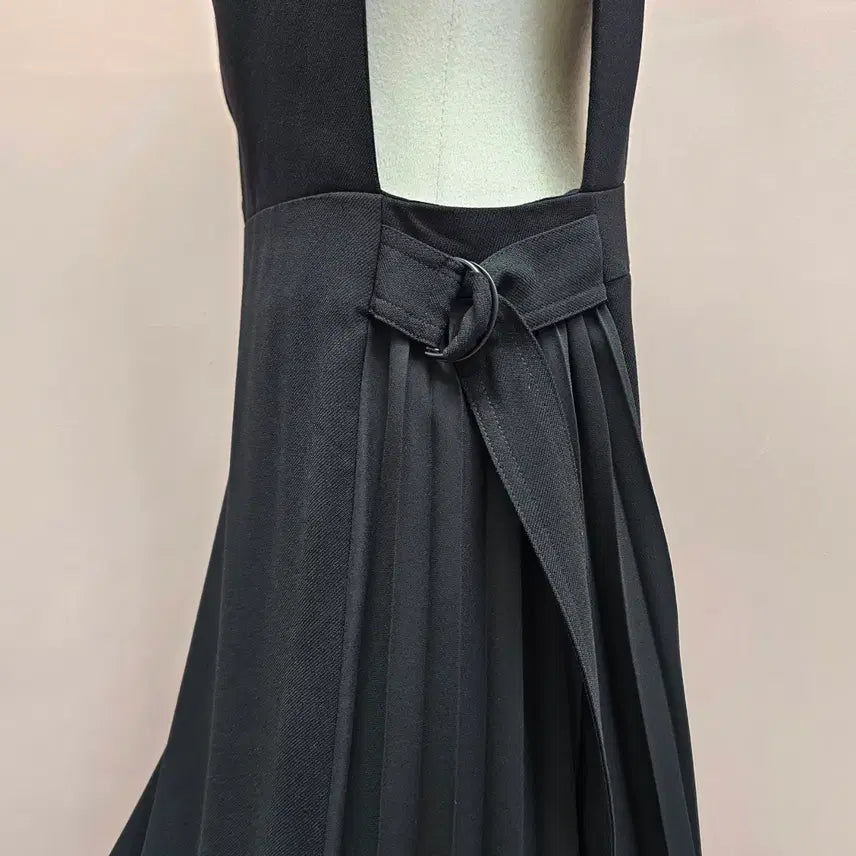 [SOLD OUT] LIST 리스트 플리츠 믹스 벨티드 뷔스티에 롱원피스