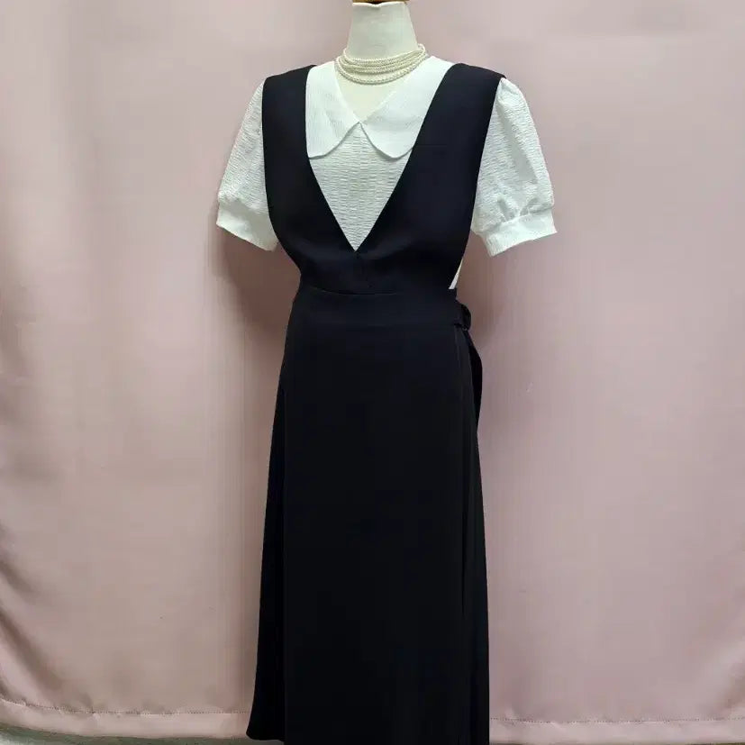 [SOLD OUT] LIST 리스트 플리츠 믹스 벨티드 뷔스티에 롱원피스