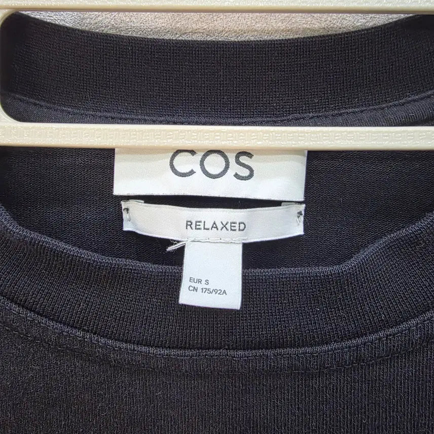 [BUNJANG] COS Relaxed Pocket T-shirt / 코스 COS 포켓 반팔 티셔츠 RELAXED
