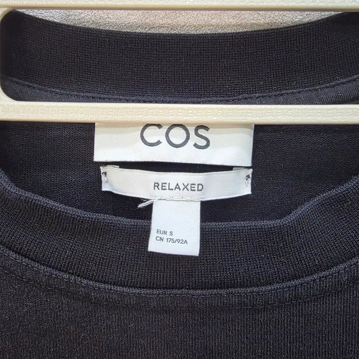 [BUNJANG] COS Relaxed Pocket T-shirt / 코스 COS 포켓 반팔 티셔츠 RELAXED
