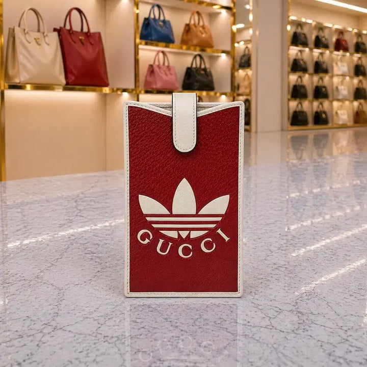 [BUNJANG] Gucci Adidas Phone Crossbody Bag / [S급] 구찌 X 아디다스 폰 크로스백 판매합니다!!!