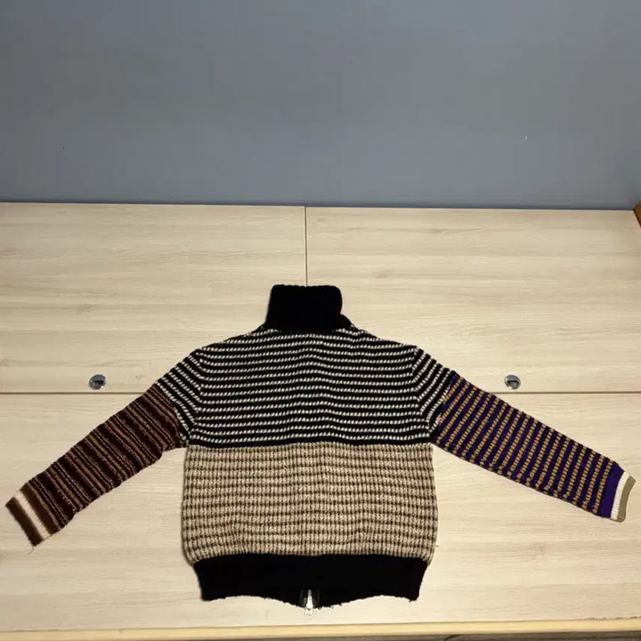 [SOLD OUT] Andersson bell 니트 집업