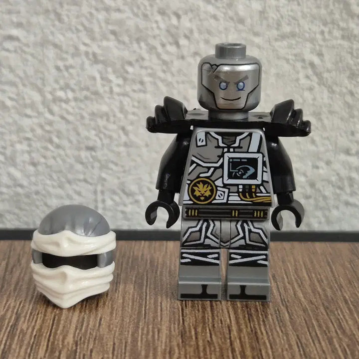 [BUNJANG] Lego Ninjago Season 7 Zane Minifigure / 레고 닌자고 시즌7 타임 늪지 쟌 미니피겨