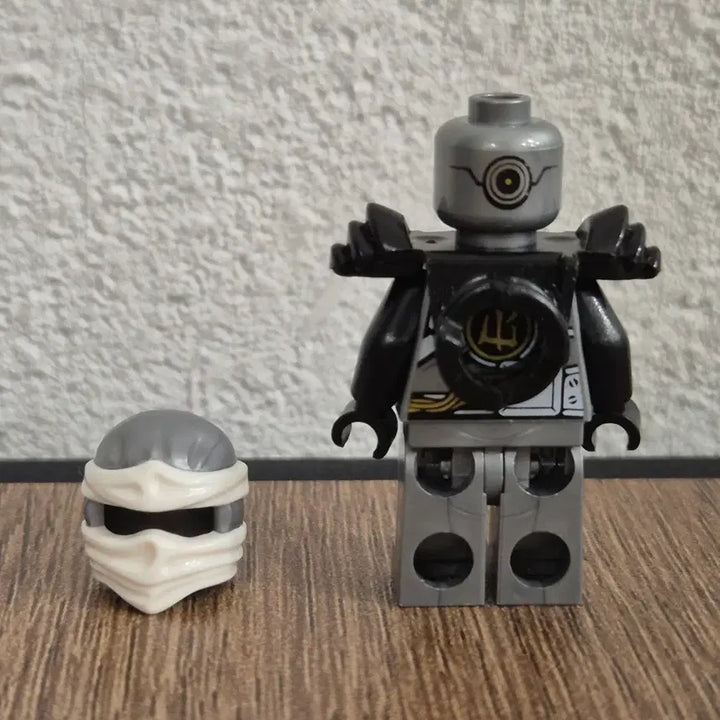 [BUNJANG] Lego Ninjago Season 7 Zane Minifigure / 레고 닌자고 시즌7 타임 늪지 쟌 미니피겨
