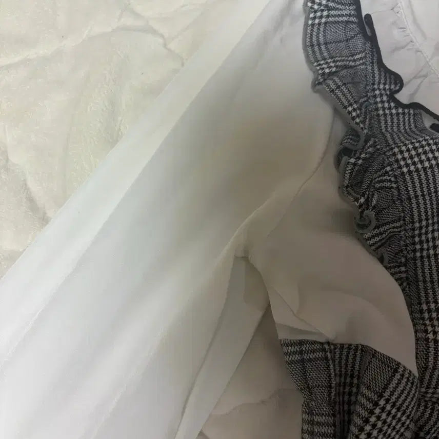 [SOLD OUT] [이염]양지뢰 노에미 원피스