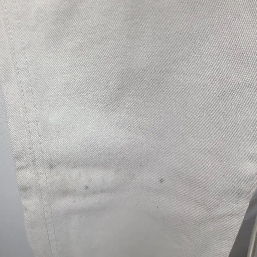 [BUNJANG] Branded Cream Jeans / 브랜디드 크림진