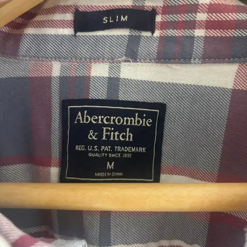 [BUNJANG] Abercrombie &amp; Fitch Checkered Shirt / 아베크롬비 체크 셔츠 M 슬림핏(여성 오버셔츠 가능)
