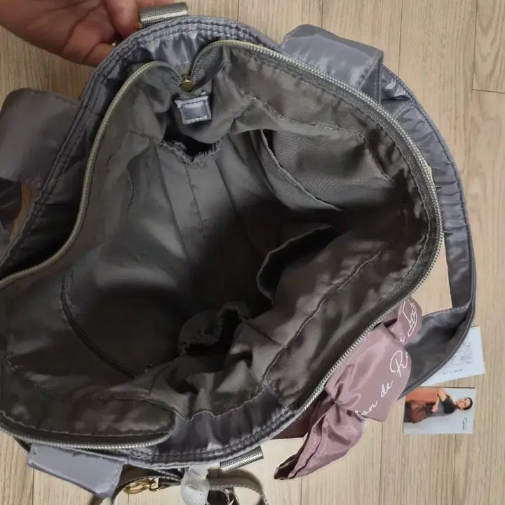 [BUNJANG] Monchhichi Nylon Shoulder Bag - Salon de Ruban (Large) / 몬치치가방 나일론 숄더백  살롱드루반 라지