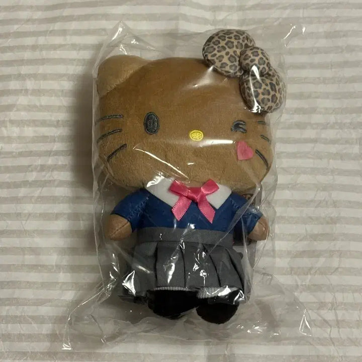 [SOLD OUT] 산리오 헤이세이 코갸루 태닝키티 갸루키티 키링 파우치 마스코트