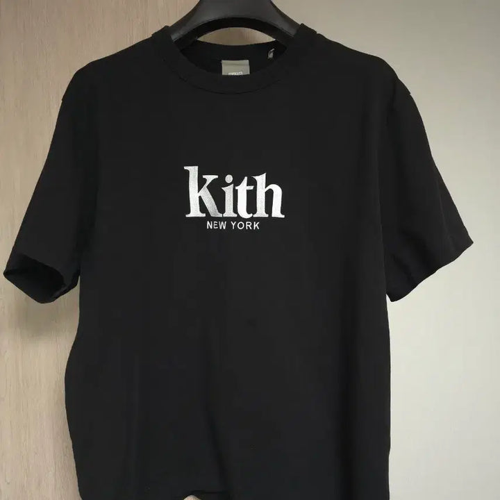 [SOLD OUT] Kith 키이스 뉴욕 블랙 반팔 티셔츠