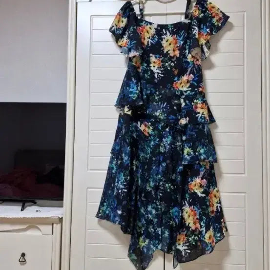 [BUNJANG] Vov Floral Print Chiffon Dress / 새상품급)보브 원피스 오즈세컨미샤시슬리듀엘시스템온앤온지컷sjsj에고이스트