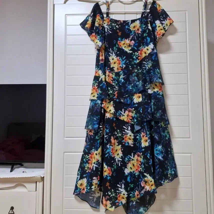 [BUNJANG] Vov Floral Print Chiffon Dress / 새상품급)보브 원피스 오즈세컨미샤시슬리듀엘시스템온앤온지컷sjsj에고이스트