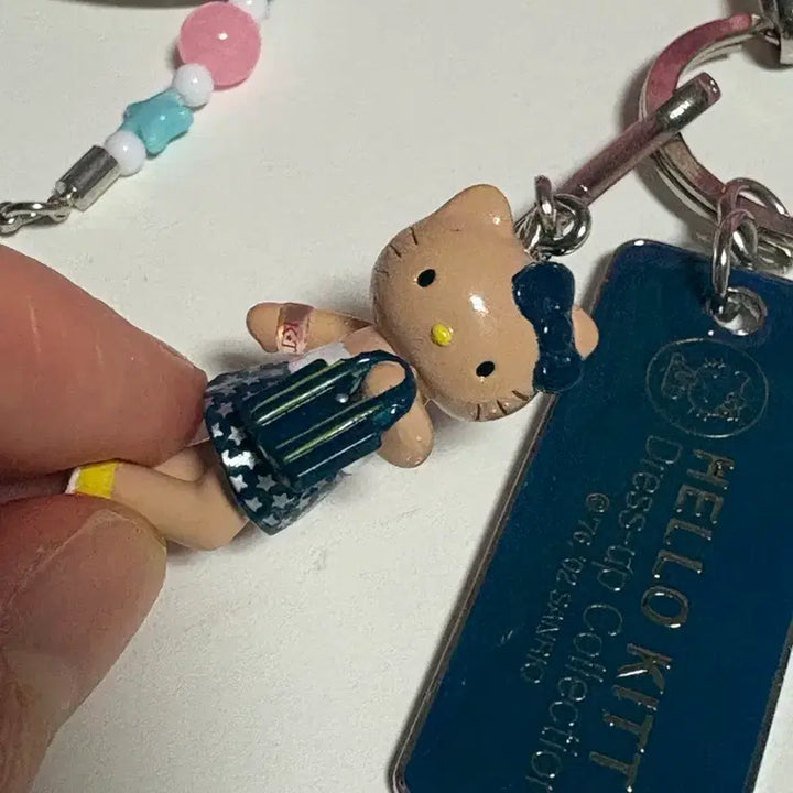[BUNJANG] Vintage Hello Kitty Dress-Up Kitty Figure / 고전키티 드레스업키티 태닝키티