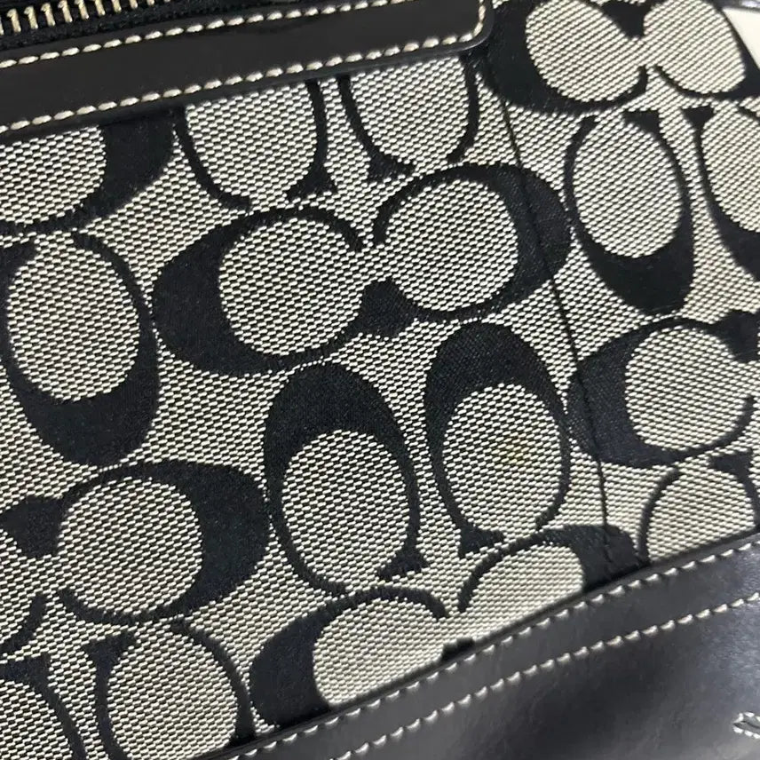 [BUNJANG] Coach Signature Black Shoulder Bag / 코치 시그니처 블랙 숄더백