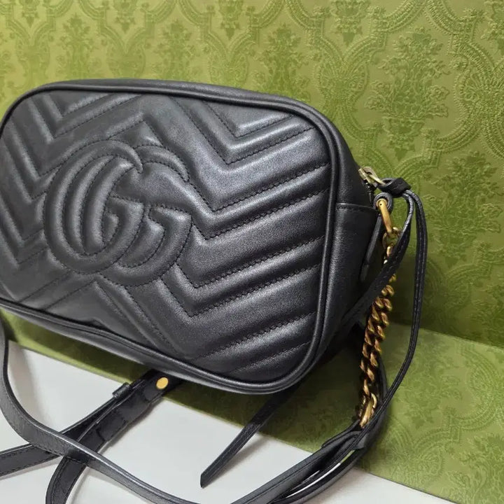 [BUNJANG] Gucci Marmont Black Mini Bag / 구찌 마몬트 블랙 미니백