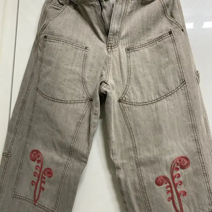 [BUNJANG] Character Ptery Double Knee Pants Light Gray / 카락터 Ptery 더블니 팬츠 라이트 그레이