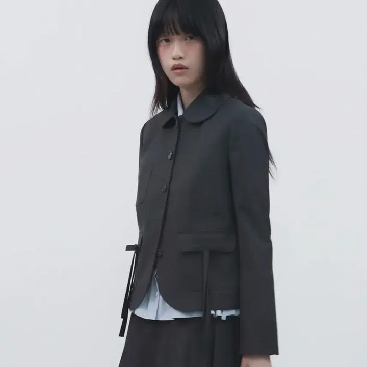 [BUNJANG] Tuomio Round Ribbon Jacket [Charcoal] / 뚜오미오 라운드 리본 자켓 [차콜]